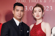 Thúy Ngân kể lại cảnh hôn Trương Thế Vinh lúc nửa đêm