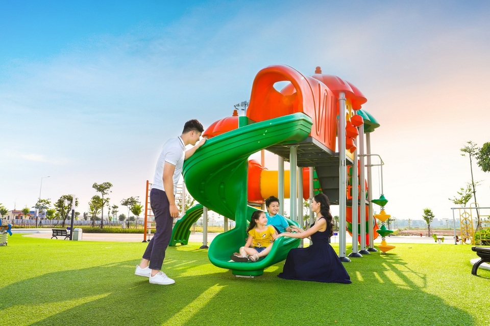 Phố Nối House xây sân chơi miễn phí rộng cả hecta - 4 Phố Nối House xây sân chơi miễn phí rộng cả hecta - 4