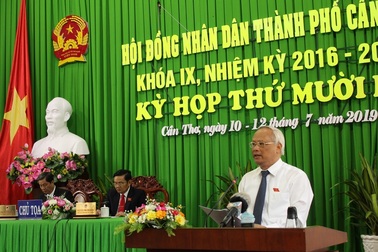 Phó Chủ tịch Quốc hội Uông Chu Lưu dự khai mạc kỳ họp HĐND TP Cần Thơ