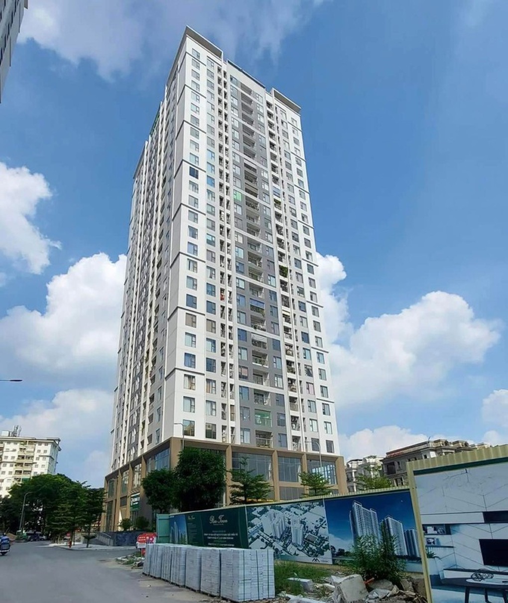 Vụ cô gái tử vong trong chung cư Hà Nội: Nghi do bạn trai đánh đập - 1 Vụ cô gái tử vong trong chung cư Hà Nội: Nghi do bạn trai đánh đập - 1