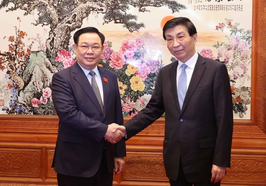 Chủ tịch Quốc hội Vương Đình Huệ hội kiến Chủ tịch Chính hiệp Trung Quốc - 1 Chủ tịch Quốc hội Vương Đình Huệ hội kiến Chủ tịch Chính hiệp Trung Quốc - 1