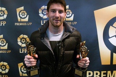 Đánh bại C.Ronaldo, Messi trở thành Cầu thủ xuất sắc nhất La Liga 2011/12