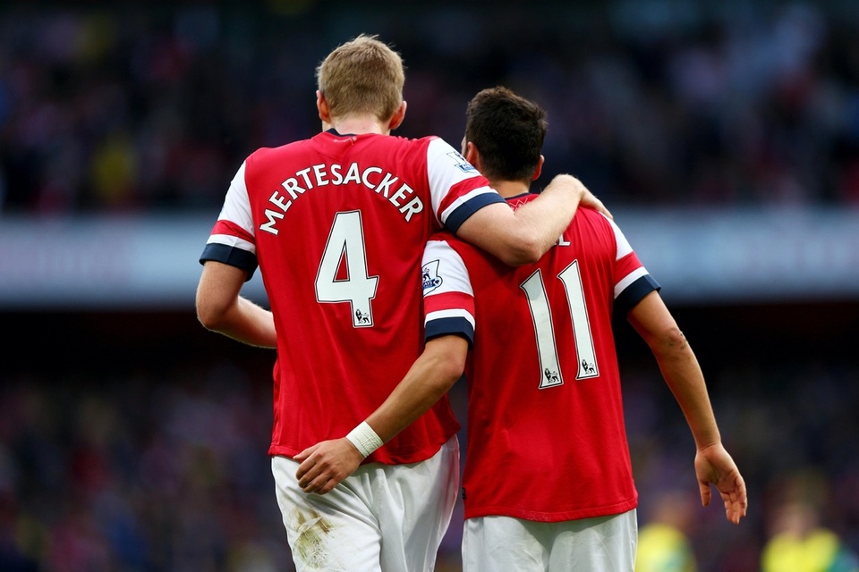 Per Mertesacker tiết lộ bất ngờ việc Mesut Ozil bị Arsenal ghẻ lạnh - 4 Per Mertesacker tiết lộ bất ngờ việc Mesut Ozil bị Arsenal ghẻ lạnh - 4