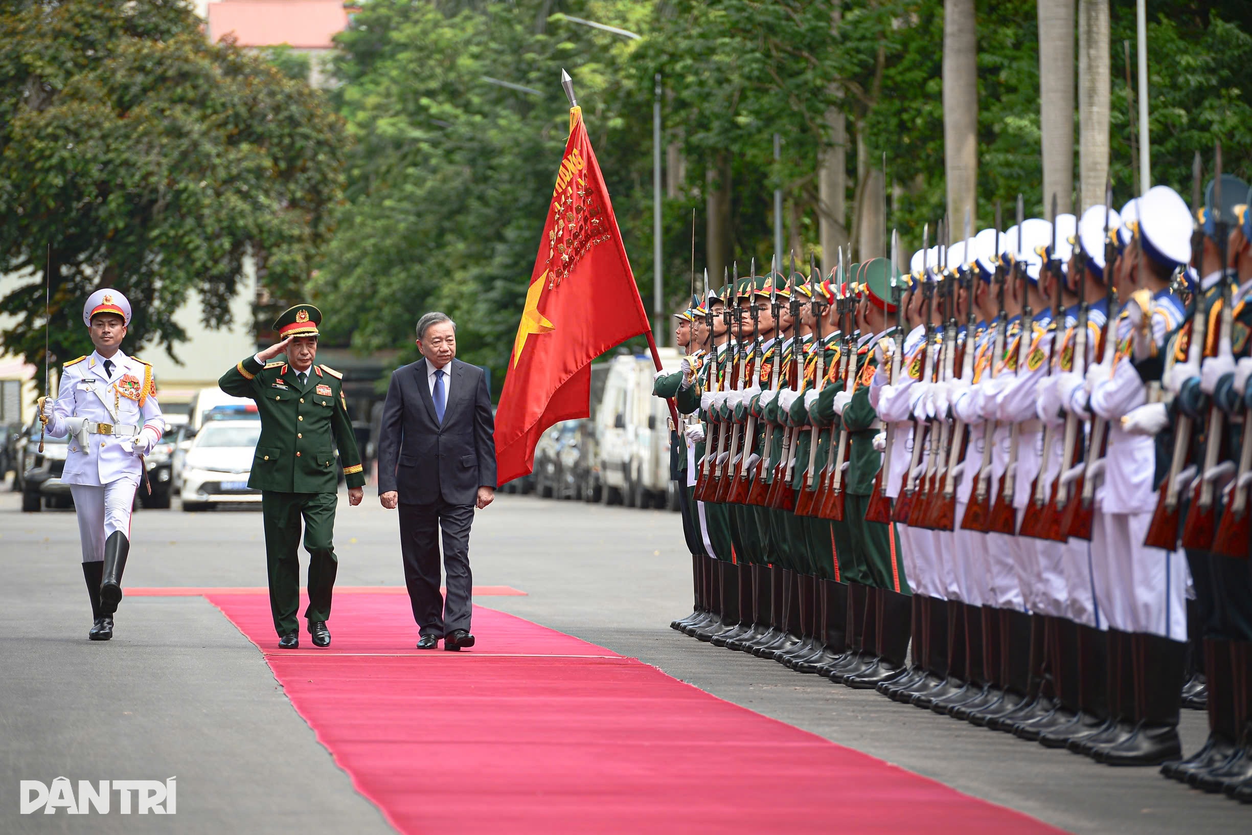 Tổng Bí thư Tô Lâm: Thi đua không phải chạy theo thành tích - 1 Tổng Bí thư Tô Lâm: Thi đua không phải chạy theo thành tích - 1