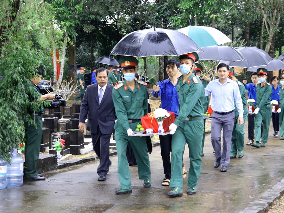 Truy điệu, an táng 58 hài cốt liệt sĩ - 1 Truy điệu, an táng 58 hài cốt liệt sĩ - 1