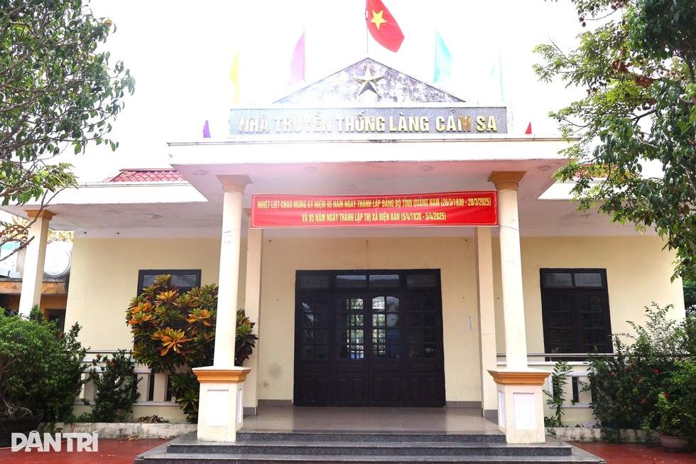 Ngôi làng nhỏ có 503 liệt sỹ, hơn 100 Mẹ Việt Nam anh hùng - 1 Ngôi làng nhỏ có 503 liệt sỹ, hơn 100 Mẹ Việt Nam anh hùng - 1