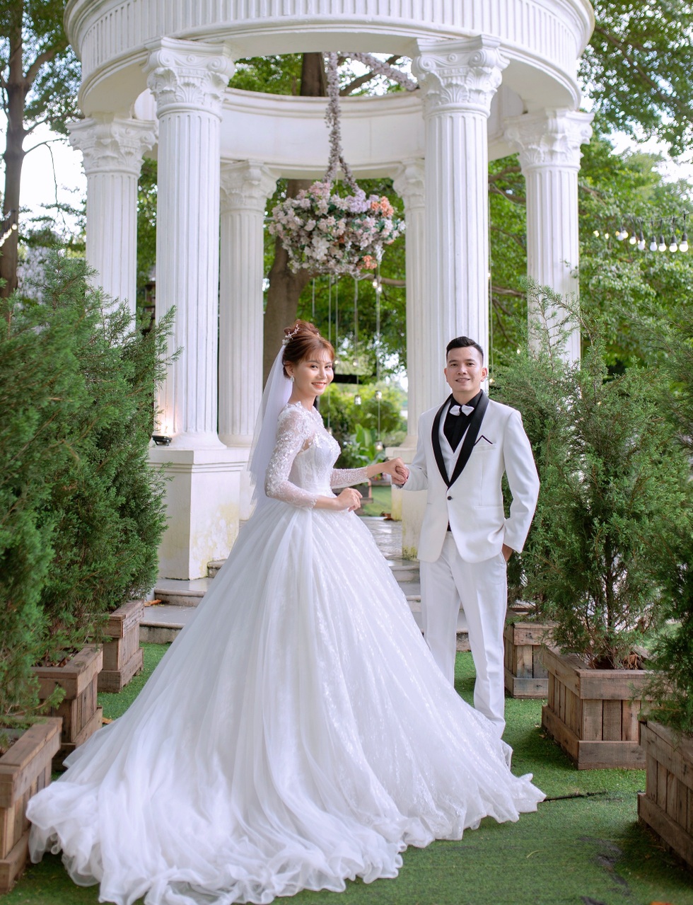 Chuyện tình chị em của shipper điển trai và cô gái TPHCM nghiện mua sắm - 13 Chuyện tình chị em của shipper điển trai và cô gái TPHCM nghiện mua sắm - 13