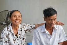 Sự thật bất ngờ về thân phận người đàn ông được nhận làm con nuôi 40 năm