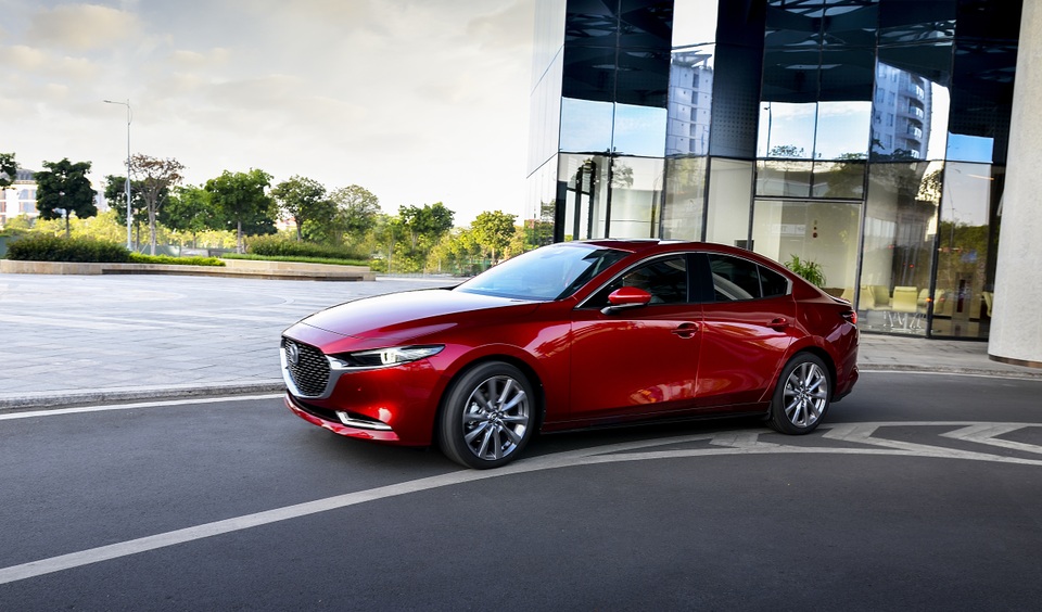 Thaco bất ngờ công bố giá bán mới xe Mazda3 2020, giảm 20 triệu đồng - 2 Thaco bất ngờ công bố giá bán mới xe Mazda3 2020, giảm 20 triệu đồng - 2