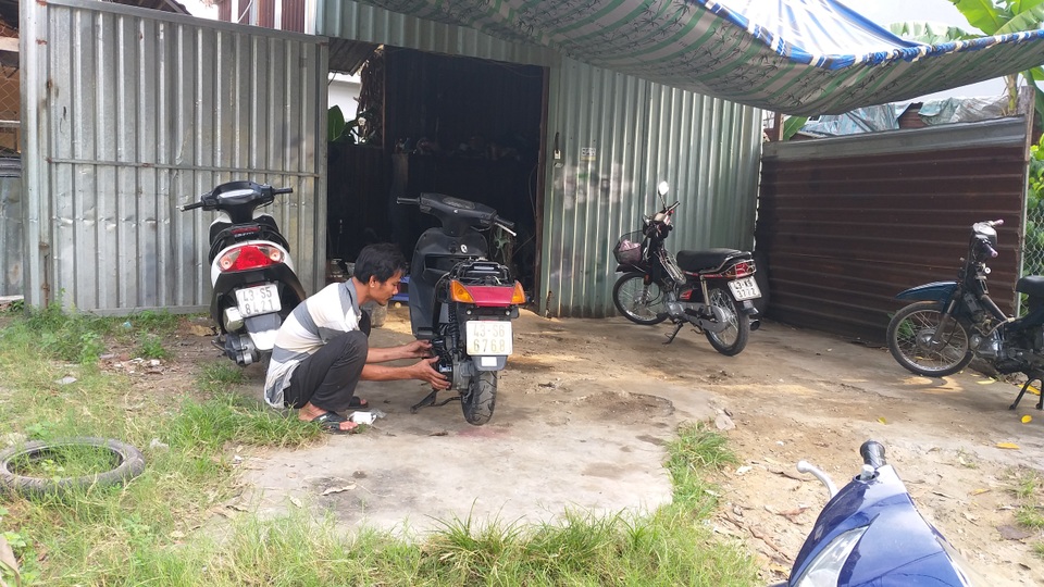 Đà Nẵng: Gần 150.000 người lao động được hỗ trợ khó khăn do dịch Covid-19 - 4 Đà Nẵng: Gần 150.000 người lao động được hỗ trợ khó khăn do dịch Covid-19 - 4