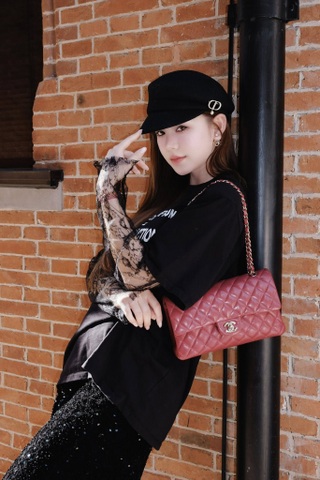 Quỳnh Kool: Độc thân, xinh đẹp và gợi cảm ở tuổi 30 - 10