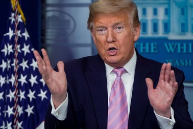 Ông Trump "tố" WHO nhận tiền tài trợ của Mỹ nhưng "thiên vị" Trung Quốc