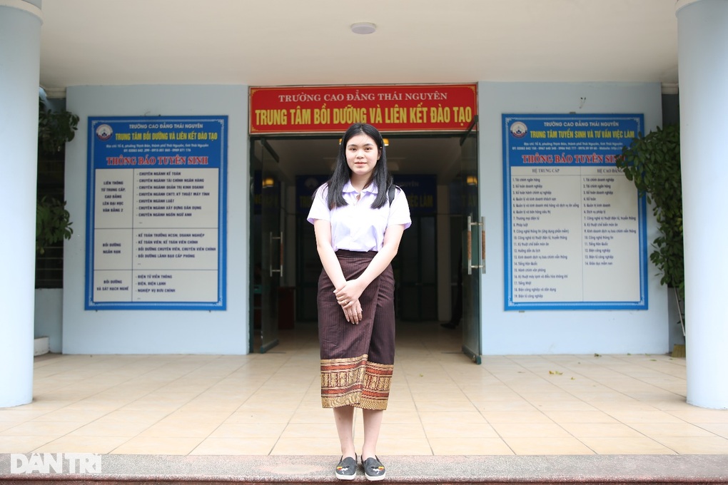 Du học sinh Lào, Campuchia tự tin có việc làm tốt sau khi học tại Việt Nam - 1 Du học sinh Lào, Campuchia tự tin có việc làm tốt sau khi học tại Việt Nam - 1