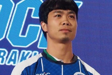 Công Phượng tập nhẹ buổi đầu tại Mito Hollyhock