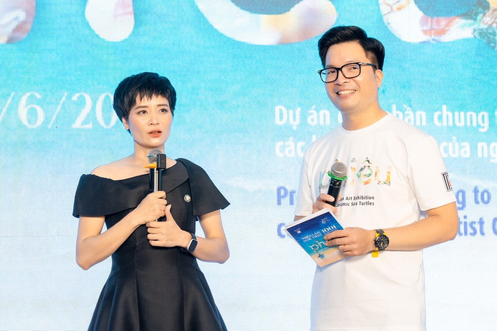 Ấn tượng triển lãm Phiêu cùng với 1.001 rùa biển bằng gốm - 1 Ấn tượng triển lãm Phiêu cùng với 1.001 rùa biển bằng gốm - 1