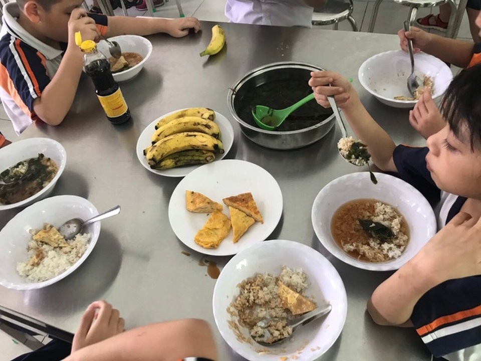 Những lùm xùm chưa lối ra trong năm cũ ở trường học - 5 Những lùm xùm chưa lối ra trong năm cũ ở trường học - 5
