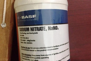 Xe khách chở hơn 1 tạ chất tạo thuốc nổ