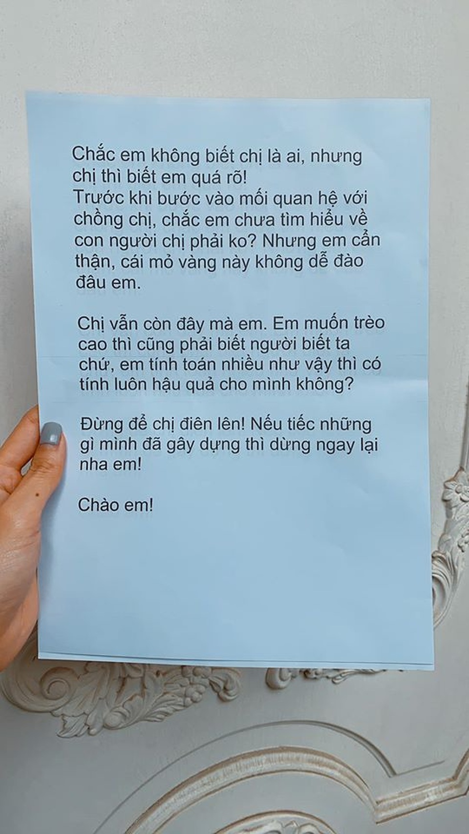 Bị gửi thư nặc danh “tố” “giật chồng”, phản ứng của Minh Hằng ra sao? - 1