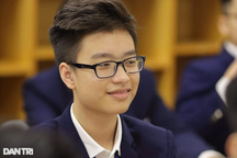 Nam sinh lớp 11 đạt điểm thi SAT thuộc top 1% cao nhất thế giới