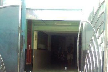 Tên trộm xe hơi liều lĩnh và cuộc đào thoát bất thành