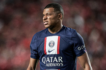 Kylian Mbappe mất hàng núi tiền nếu rời PSG