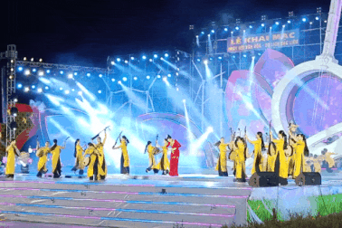 Nghệ sĩ thể hiện bản "Dạ cổ hoài lang" bất hủ của cố nhạc sĩ Cao Văn Lầu