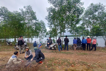 Người đàn ông bị lật thuyền, mất tích trên hồ thủy lợi