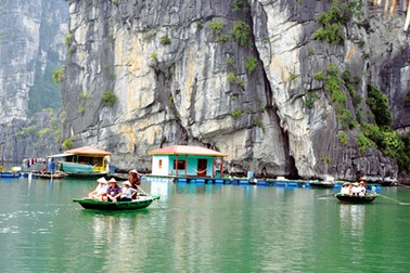 Việt Nam đặt mục tiêu phát triển du lịch biển tầm cỡ quốc tế