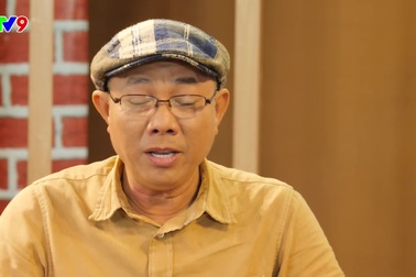 Nghệ sĩ Trung Dân gây bất ngờ khi tuyên bố bản thân có “gen chung tình”.