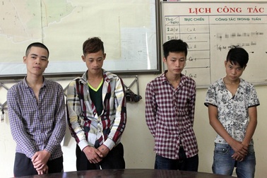 Thiếu tiền chơi game, nhóm 9X vác kiếm đi cướp tài sản