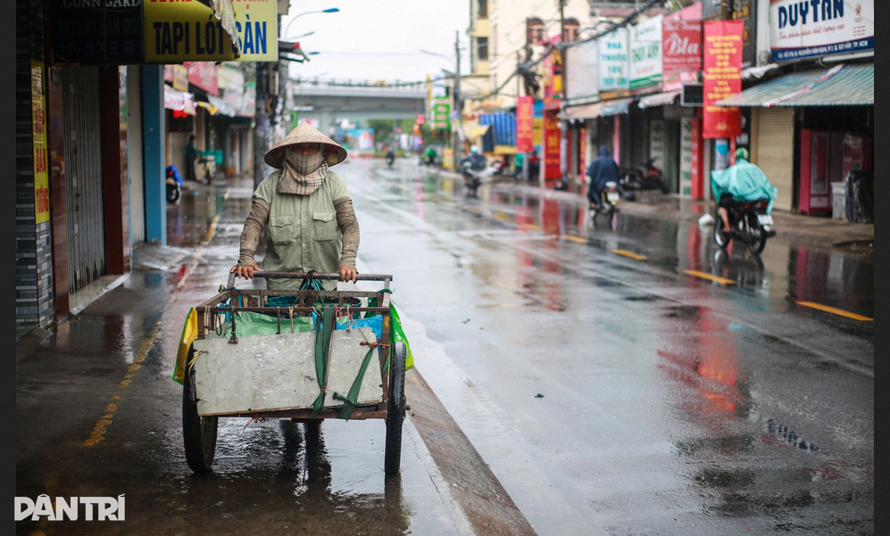 Nam công nhân tiêu 2 triệu đồng/tháng: Chuyện tầng lớp lao động bấp bênh! - 2 Nam công nhân tiêu 2 triệu đồng/tháng: Chuyện tầng lớp lao động bấp bênh! - 2