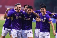 Hà Nội FC thắng kịch tính CLB Ninh Bình, HA Gia Lai chia điểm với Hải Phòng