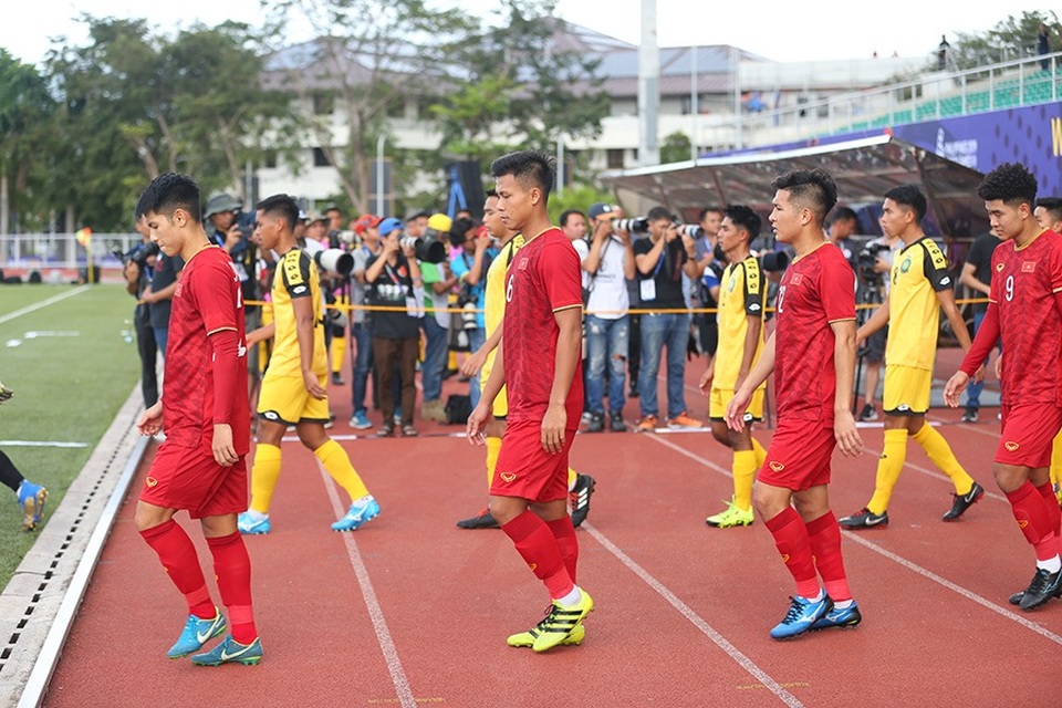 HLV Park Hang Seo phát hiện U22 Brunei tráo người - 1 HLV Park Hang Seo phát hiện U22 Brunei tráo người - 1