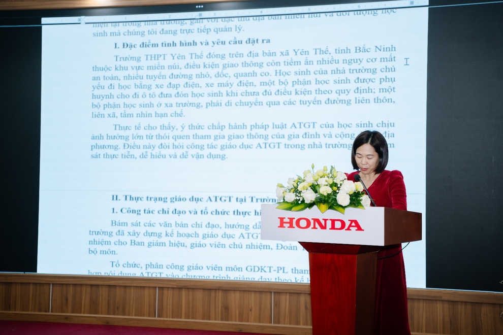 Honda Việt Nam cùng Bộ Giáo dục và Đào tạo xây dựng tài liệu an toàn giao thông - 5 Honda Việt Nam cùng Bộ Giáo dục và Đào tạo xây dựng tài liệu an toàn giao thông - 5