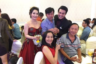 Ở tuổi tứ tuần, diễn viên Cao Minh Đạt bất ngờ cưới vợ