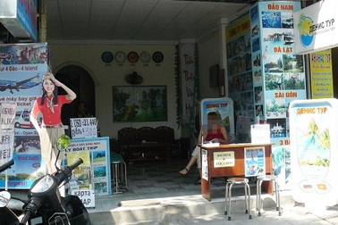 Doanh nghiệp “kêu cứu” vì tour du lịch “chui”