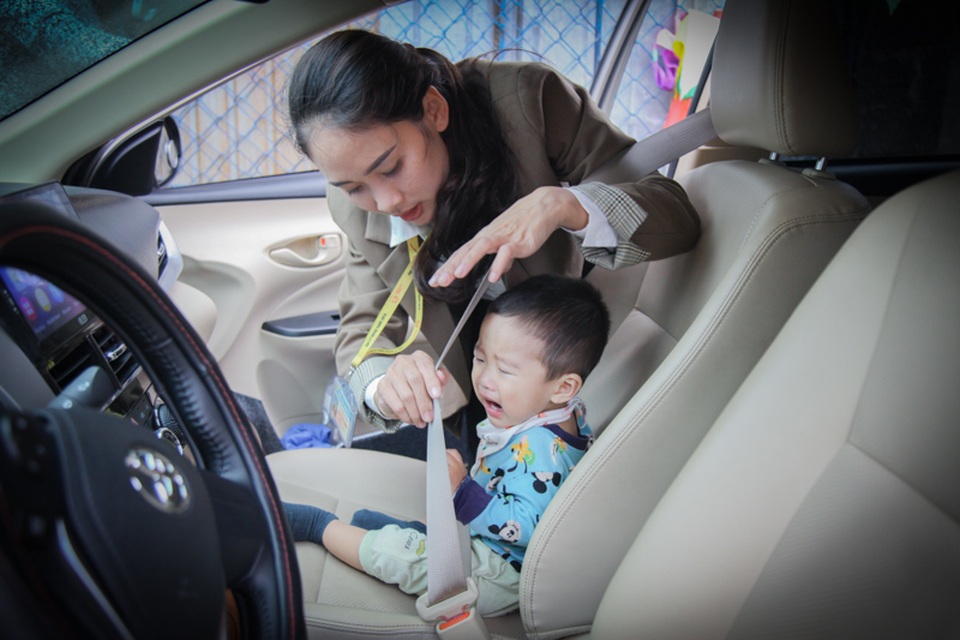 Bóng hồng duy nhất của trường nghề khiến học viên thán phục - 12 Bóng hồng duy nhất của trường nghề khiến học viên thán phục - 12
