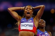 Chạy nhanh như gió giành HCV cự ly 200m nữ, VĐV Mỹ nói điều đặc biệt