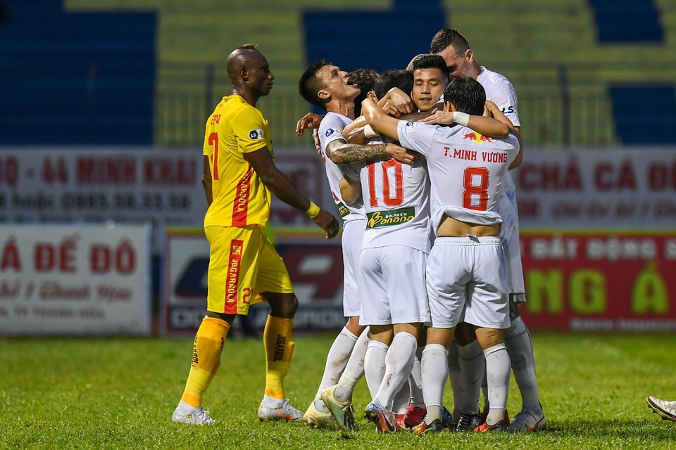 Thanh Hóa 1-2 HA Gia Lai: Dấu ấn của Công Phượng, Minh Vương - 5 Thanh Hóa 1-2 HA Gia Lai: Dấu ấn của Công Phượng, Minh Vương - 5