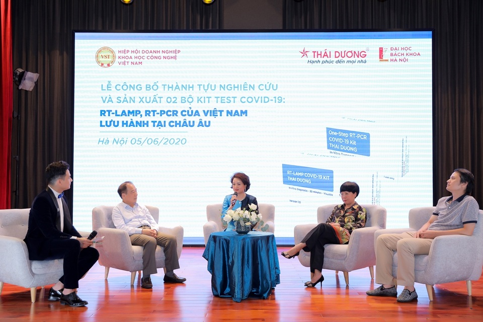 Việt Nam công bố thêm hai bộ kit chẩn đoán Covid-19 đạt chuẩn quốc tế - 3 Việt Nam công bố thêm hai bộ kit chẩn đoán Covid-19 đạt chuẩn quốc tế - 3