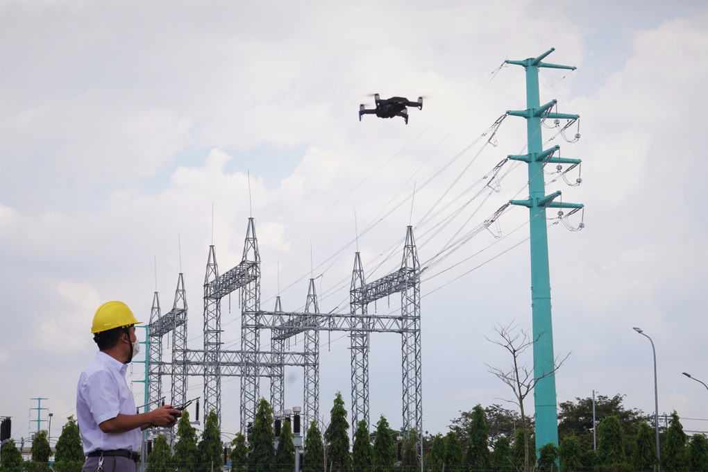 Tổng công ty Điện lực miền Nam chuyển mình thành doanh nghiệp số - 3 Tổng công ty Điện lực miền Nam chuyển mình thành doanh nghiệp số - 3