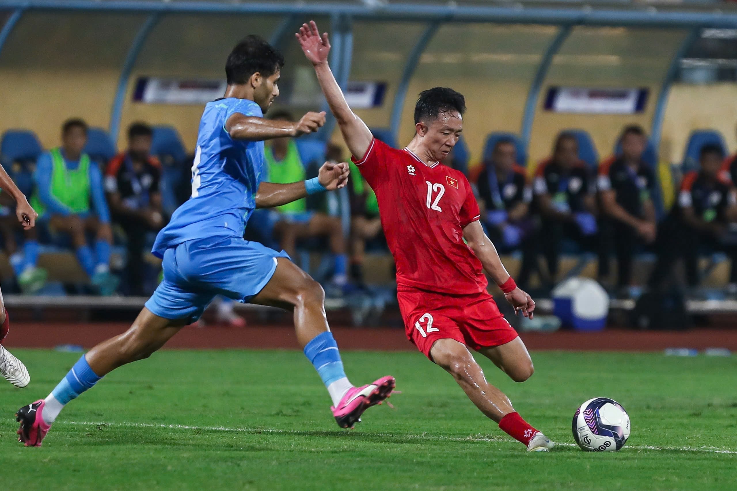 Chuyên gia: "Đội tuyển Việt Nam thiếu ổn định từ lối chơi đến nhân sự"