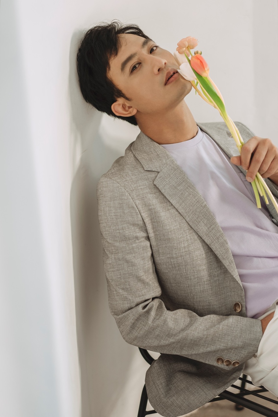 Doãn Quốc Đam Hướng dương ngược nắng thoát mác... giang hồ bụi bặm - 4 Doãn Quốc Đam Hướng dương ngược nắng thoát mác... giang hồ bụi bặm - 4