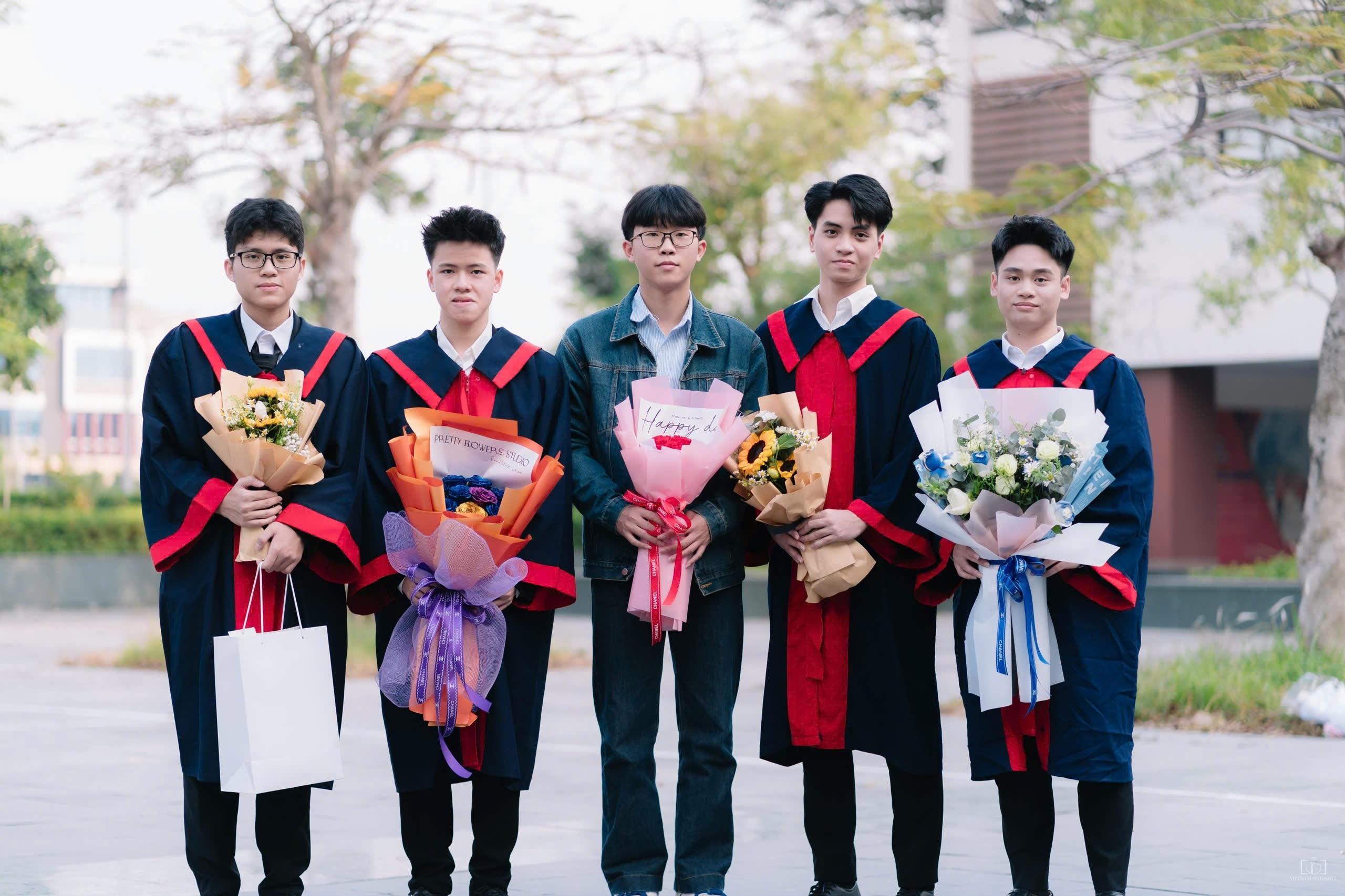 Nam sinh xô đổ kỷ lục điểm tư duy ĐH Bách khoa: Em ôn tập chưa tốt lắm - 2 Nam sinh xô đổ kỷ lục điểm tư duy ĐH Bách khoa: Em ôn tập chưa tốt lắm - 2