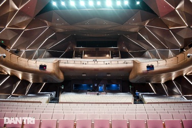 Ông Dương Trung Quốc: Kỳ vọng Nhà hát Hồ Gươm sẽ "trở thành một di sản"