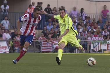 Atletico - Barcelona: So tài kinh điển ở Vicente Calderon