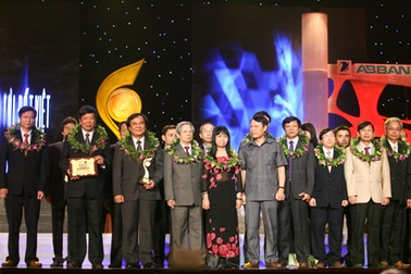 Những kỹ thuật đỉnh cao trong y học Việt Nam 2011