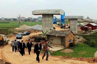 Thêm dự án xây dựng cầu Đông Xuyên và đường dẫn lên cầu tỉnh Bắc Giang sai phạm