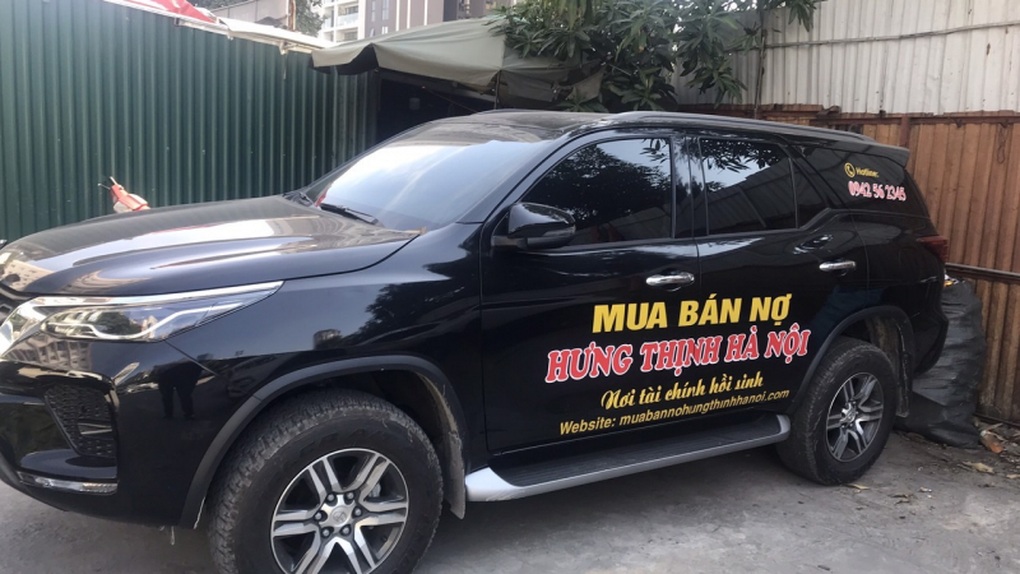 Bắt khẩn cấp Phó giám đốc Công ty mua bán nợ - 2 Bắt khẩn cấp Phó giám đốc Công ty mua bán nợ - 2