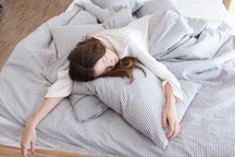 Cách ngủ của nhiều người Việt đang tàn phá gan, tăng nguy cơ ung thư